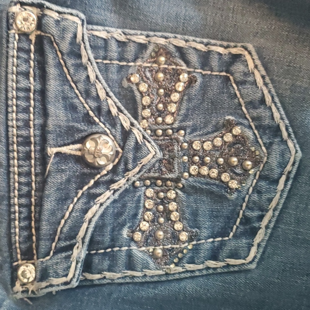 Miss Me Jeans - Picture 8 of 9